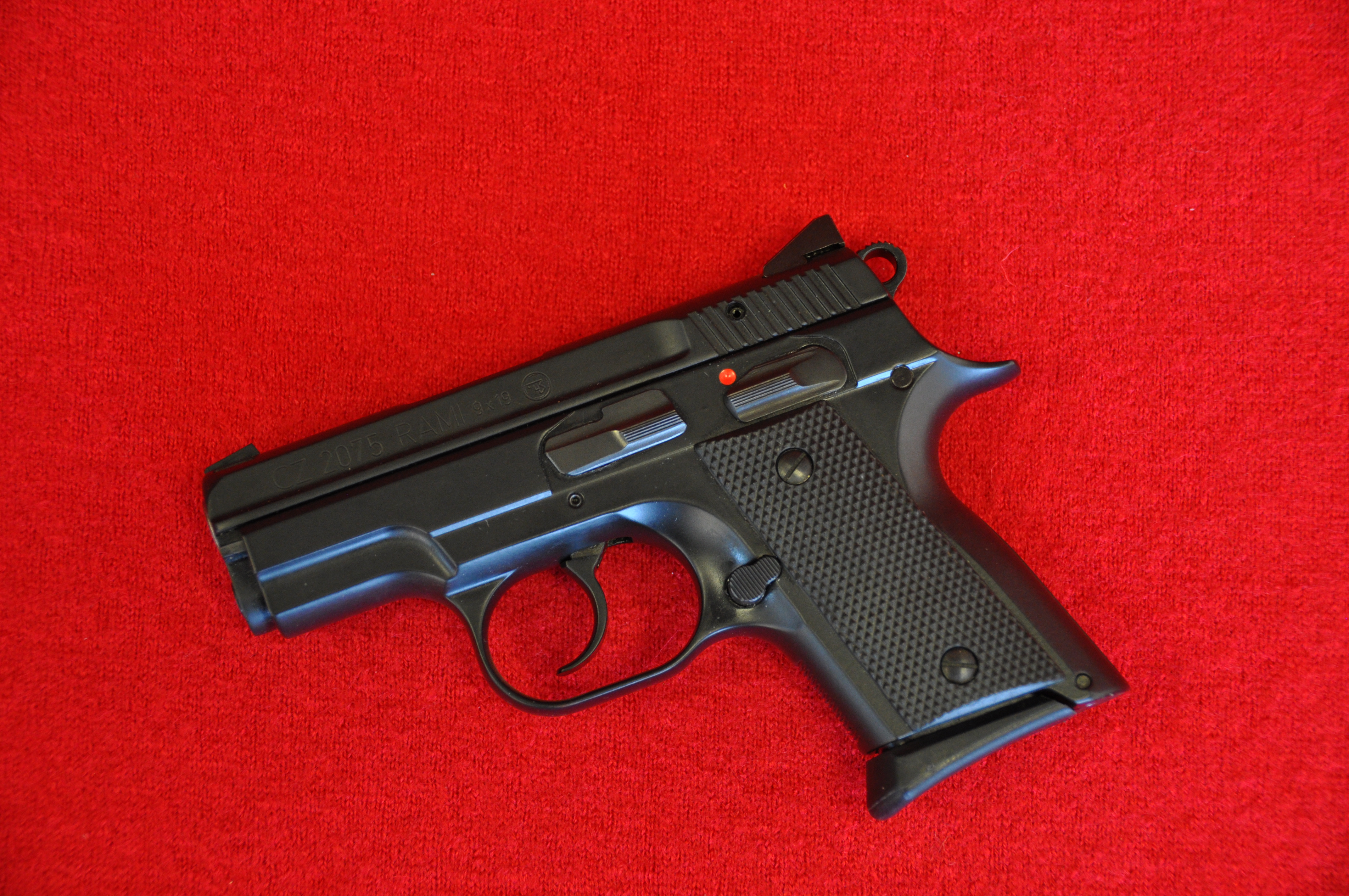 Pistole CZ 2075 RAMI BP Pistole CZ 2075 RAMI BP