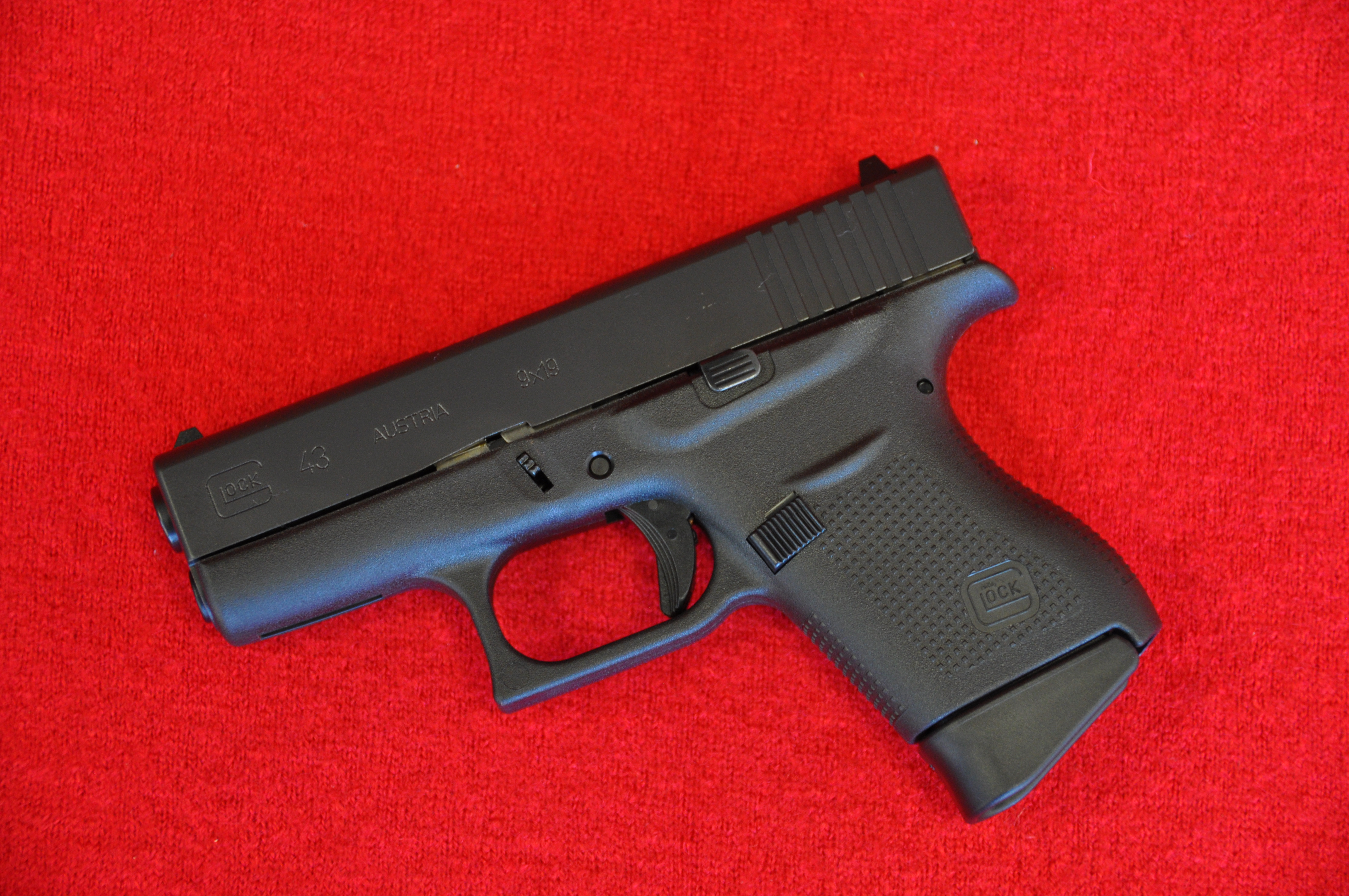 Pistole CZ 75B Omega Pistole CZ 75B Omega