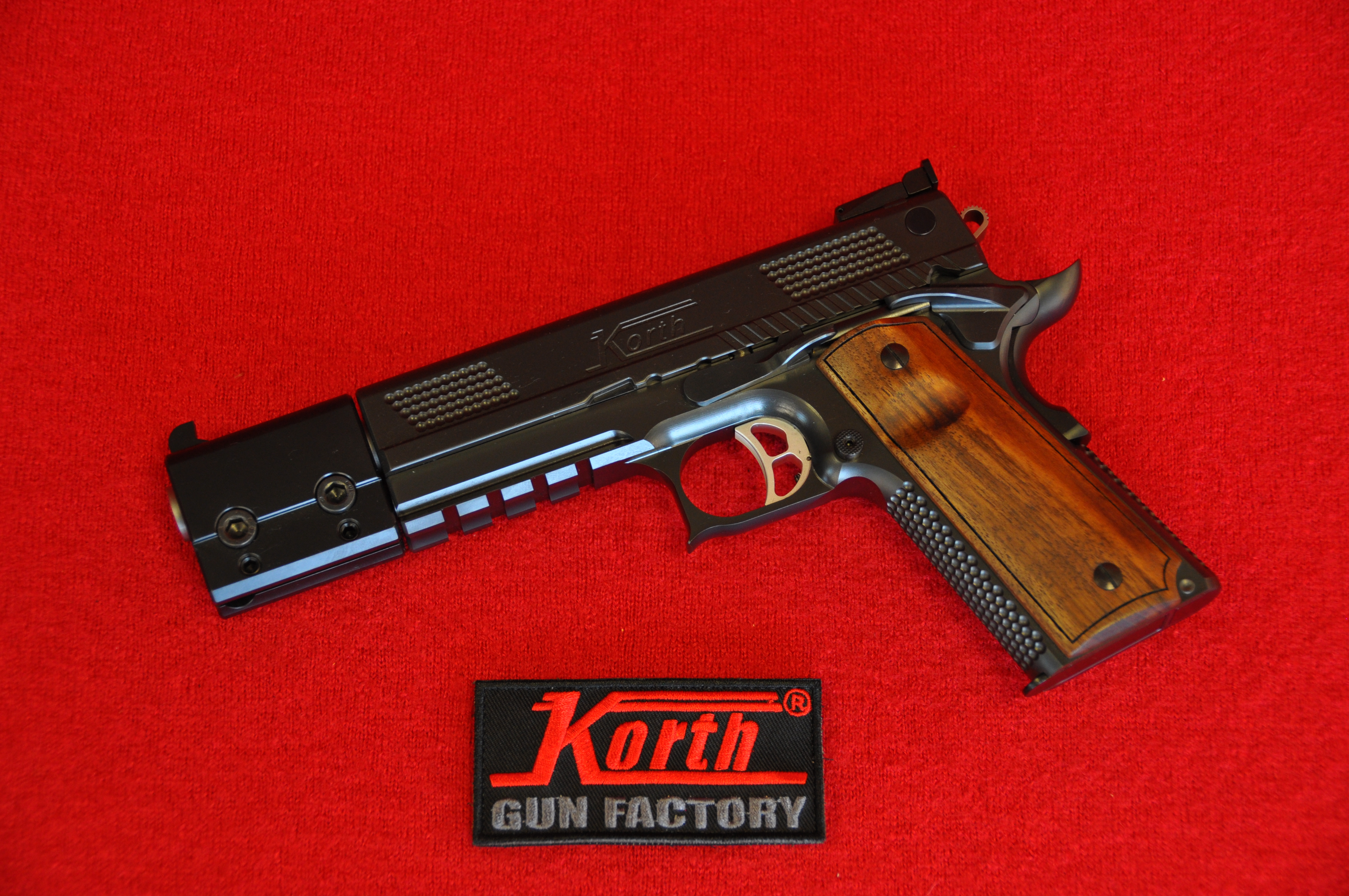 Selbstladebüchse SCHMEISSER M4-Austria S4F Dynamic Selbstladebüchse SCHMEISSER M4-Austria S4F Dynamic
